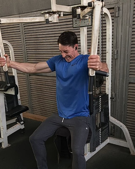 Alejandro Arias – Entrenador personal online | AlejandroAriasFit Esfuerzo y superación — Alejandro Arias