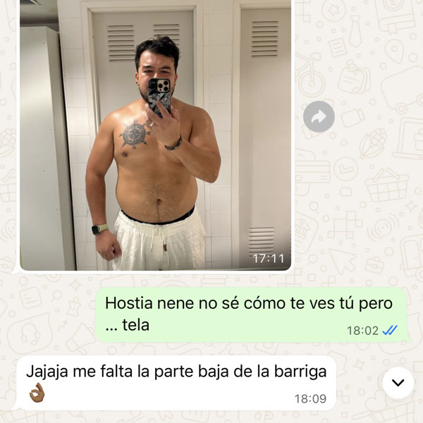 Foto de progreso de Rodrigo en el espejo
